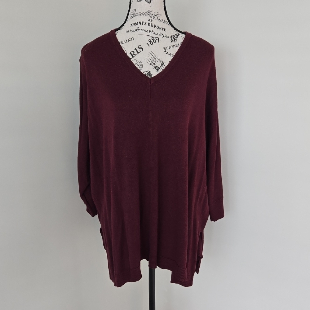 Laurie Felt Deep Red Knit Top 3/4 Length Sleeve